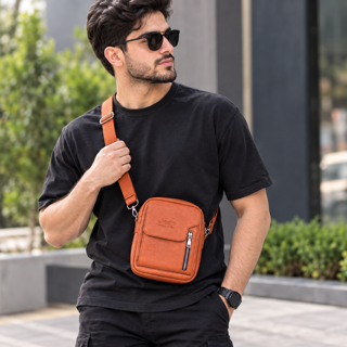 کیف مردانه چرمی طرح Jeep با جیب‌های کاربردی