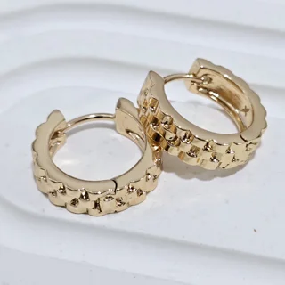 گوشواره حلقه‌ای طلایی ژوپینگ همراه جعبه