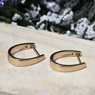 گوشواره ژوپینگ طلایی طرح U انگلیسی ضد حساسیت همراه با جعبه