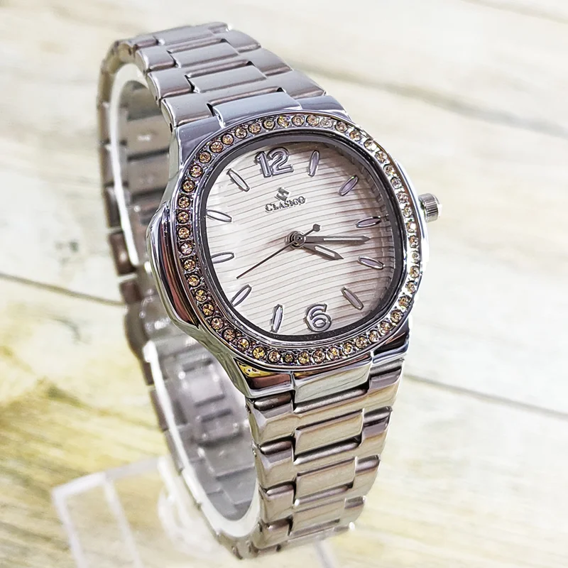 ساعت مچی عقربه‌ای زنانه کلاسیکو clasico مدل 1007 نقره ای